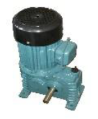 Motor cu reductor pentru aerator de iaz cu palete PWA 1,5 KW 380 V