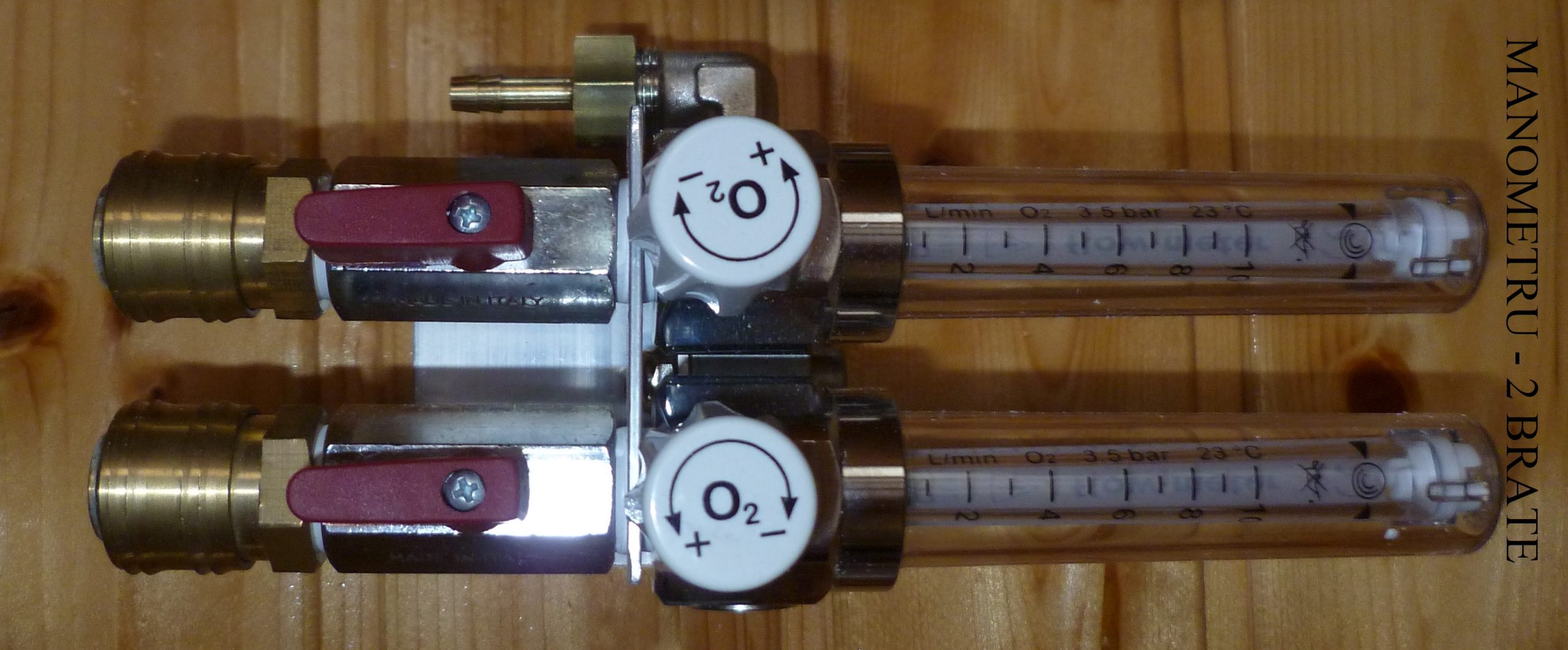 Manometru cu 2 brate